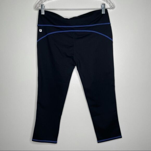 Fabletics Black Lima Capri cropped leggings medium - Picture 7 of 8